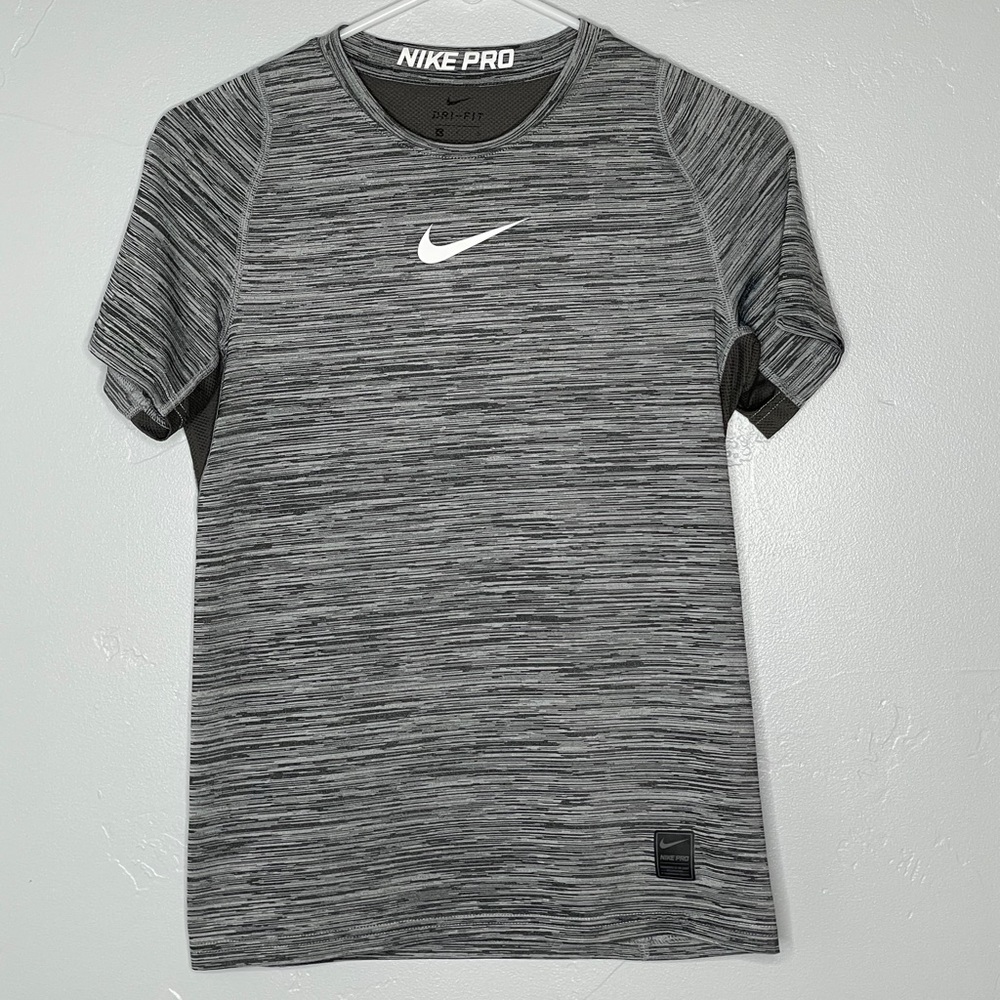 Nike Pro dri-fit boys t-shirt